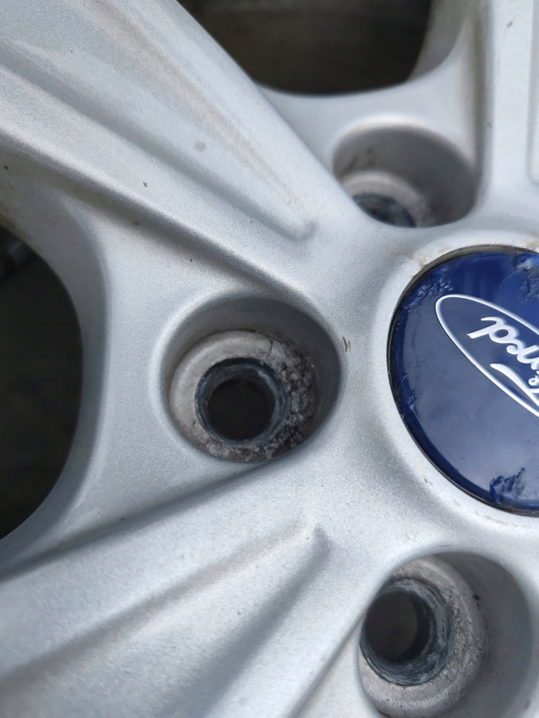 1x Alufelge 17 Zoll 7.5" 5x105 52 5ET Glanz Silber CJ5C1007B2B Ford Kuga FEL2842513526vg