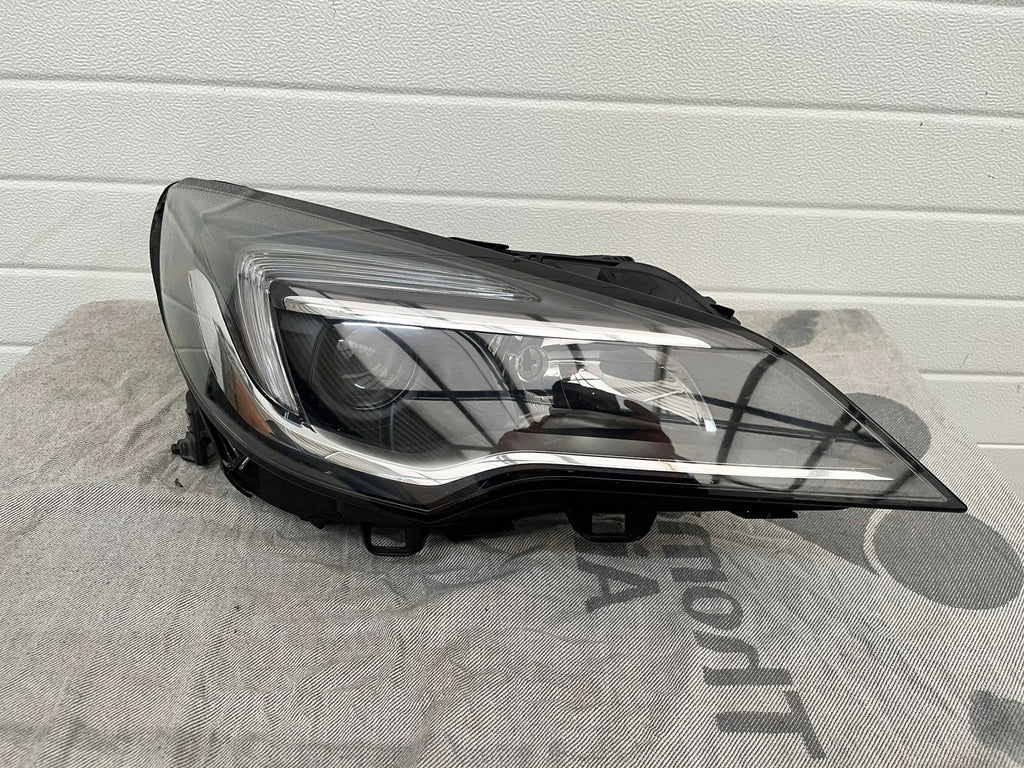Frontscheinwerfer Opel Astra 39047199 Rechts Scheinwerfer Headlight SCH1737013054gq