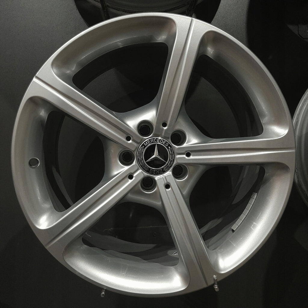 4x Alufelge 19 Zoll 8.0" 5x112 33ET Glanz Schwarz A2574011000 Mercedes-Benz Cls FEL9375209094sp