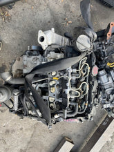 Laden Sie das Bild in den Galerie-Viewer, Motor BMW F21 F20 B37D15A 1.5 Diesel Engine Unkomplett MOT8860380704jv