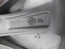 Laden Sie das Bild in den Galerie-Viewer, 1x Alufelge 17 Zoll 46ET Silber 5E3601025AS Skoda Octavia Iv Rim Wheel FEL9958955801bo