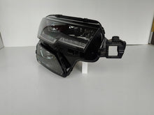 Laden Sie das Bild in den Galerie-Viewer, Frontscheinwerfer Skoda Karoq 57B941036 Full LED Rechts Scheinwerfer Headlight SCH5553725244rv