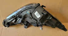 Laden Sie das Bild in den Galerie-Viewer, Frontscheinwerfer Toyota Aygo 81170-0H210 Links Scheinwerfer Headlight SCH4517561702qk