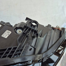 Laden Sie das Bild in den Galerie-Viewer, Frontscheinwerfer BMW 5 G31 G30 9850581 Full LED Links Scheinwerfer Headlight SCH4137823176vg