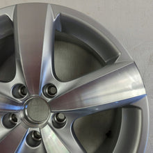 Laden Sie das Bild in den Galerie-Viewer, 1x Alufelge 17 Zoll 6.5" 5x112 33ET 5N0601025L VW Tiguan Passat B8 Sharan Touran FEL2777674712kn