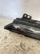 Laden Sie das Bild in den Galerie-Viewer, Frontscheinwerfer BMW 7 9879936-11 LED Rechts Scheinwerfer Headlight SCH5350705769jm