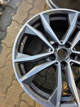 Laden Sie das Bild in den Galerie-Viewer, 1x Alufelge 19 Zoll 8.0" 5x112 47ET Glanz Schwarz 8008616 BMW Mg Rim Wheel FEL9254465395pf