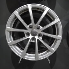 Laden Sie das Bild in den Galerie-Viewer, 4x Alufelge 17 Zoll 7.5" 5x112 36ET Glanz Silber 4K0601025- Audi A6 C7 B8 FEL2995503286fs