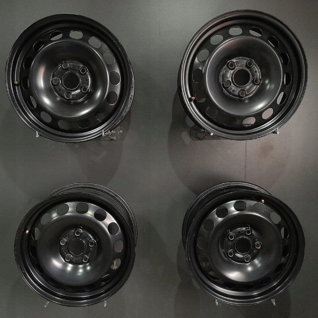4x Alufelge 16 Zoll 6.0" 5x112 43ET Glanz Schwarz 5Q0601027AM VW I Rim Wheel FEL1970048946vs