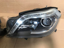 Laden Sie das Bild in den Galerie-Viewer, Frontscheinwerfer Mercedes-Benz X166 A1668203559 Xenon Ein Satz Headlight SCH5726906651ms