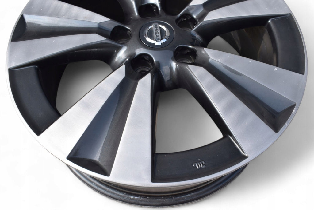 1x Alufelge 17 Zoll 6.0" 5x114.3 45ET Silber N50701 Nissan Pulsar Rim Wheel FEL5251442463dm