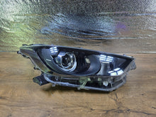 Laden Sie das Bild in den Galerie-Viewer, Frontscheinwerfer Toyota 4 Yaris Rechts Scheinwerfer Headlight