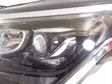 Laden Sie das Bild in den Galerie-Viewer, Frontscheinwerfer Ford Transit KK31-13W030-DD Xenon Links Scheinwerfer Headlight