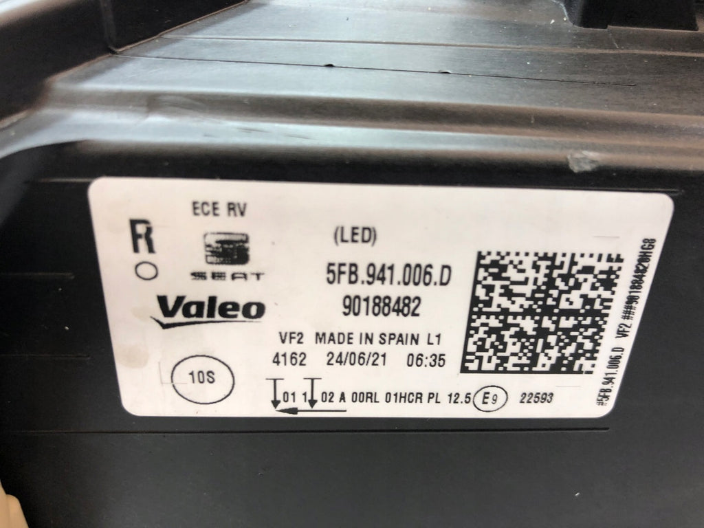 Frontscheinwerfer Seat Leon 5FB941006D LED Rechts Scheinwerfer Headlight