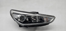 Load image into Gallery viewer, Frontscheinwerfer Hyundai I30 III 92102-G4020 Rechts Scheinwerfer Headlight