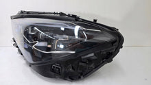 Laden Sie das Bild in den Galerie-Viewer, Frontscheinwerfer Mercedes-Benz Cla X118 C118 A1189061301 Links Headlight SCH6141851095aw