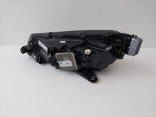 Laden Sie das Bild in den Galerie-Viewer, Frontscheinwerfer Skoda Superb III 3V1941016D Rechts Scheinwerfer Headlight
