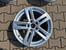 Load image into Gallery viewer, 1x Alufelge 17 Zoll 7.0&quot; 5x112 42ET Glanz Silber 8W0601025P Audi Rim Wheel