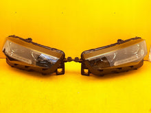 Laden Sie das Bild in den Galerie-Viewer, Frontscheinwerfer Skoda Scala 655941015A 655941016A LED Ein Satz Headlight SCH2425284379an
