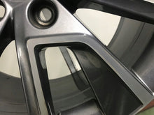 Laden Sie das Bild in den Galerie-Viewer, 1x Alufelge 17 Zoll 7.0&quot; 5x100 46ET 5JJ601025G Skoda Rim Wheel