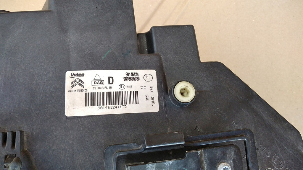 Frontscheinwerfer Citroën Berlingo 9816825080 Rechts Scheinwerfer Headlight