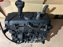 Load image into Gallery viewer, Motor VW T5 BNZ 2.5 TDI 130PS 96kW Diesel Engine Unkomplett