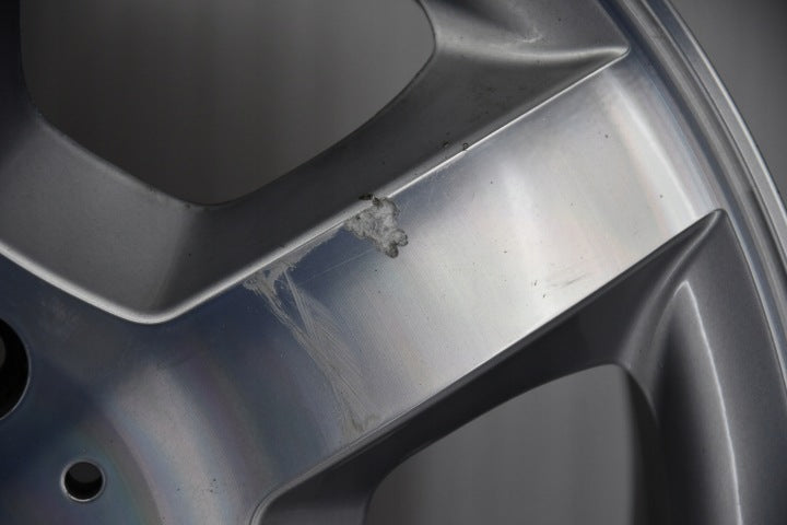 1x Alufelge 18 Zoll 7.5" 5x112 63ET Glanz Silber A4634011102 Mercedes-Benz FEL8068566449hk