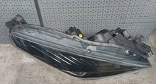 Laden Sie das Bild in den Galerie-Viewer, Frontscheinwerfer Ford Kuga I GV41-13D154-EF Bi-Xenon Rechts Headlight SCH1832533510nl