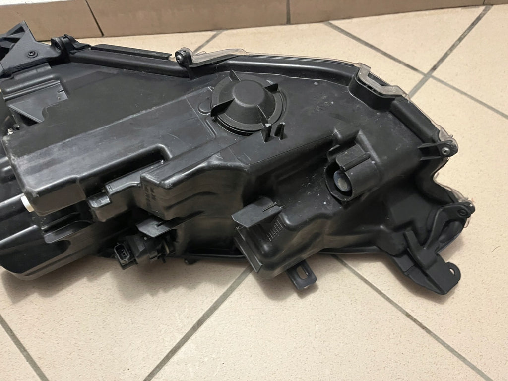 Frontscheinwerfer Toyota 4 Yaris Full LED Rechts Scheinwerfer Headlight SCH2488213722xm