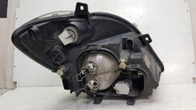 Laden Sie das Bild in den Galerie-Viewer, Frontscheinwerfer Mercedes-Benz Sprinter A9068200561 1EB247012-05 Links