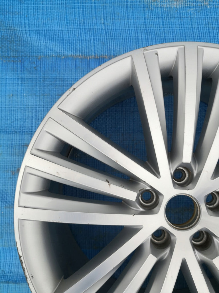 1x Alufelge 19 Zoll 8.0" 5x112 44ET Glanz Graphit 8W0601025H Mg Superb Iii FEL2911309660kd