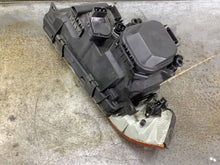 Laden Sie das Bild in den Galerie-Viewer, Frontscheinwerfer BMW 3 E36 048044 Links Scheinwerfer Headlight SCH7205721942qk