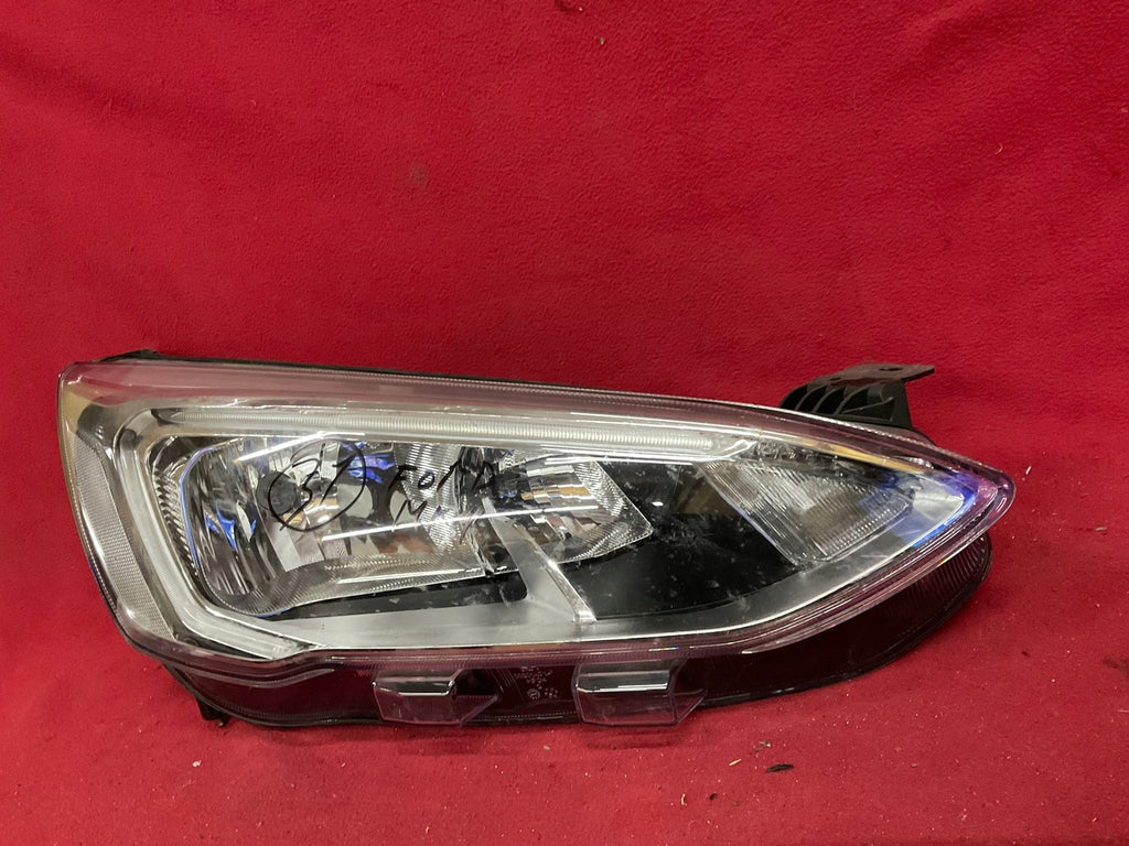 Frontscheinwerfer Ford Focus JX7B-13W029-AE LED Rechts Scheinwerfer Headlight SCH2704738607qz
