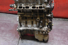 Laden Sie das Bild in den Galerie-Viewer, Motor Toyota Auris 1NR 1.33 VVTI 101PS 2009 Benzin Engine Unkomplett MOT2065863996jj