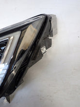 Laden Sie das Bild in den Galerie-Viewer, Frontscheinwerfer Seat Ateca 576941031B Links Scheinwerfer Headlight