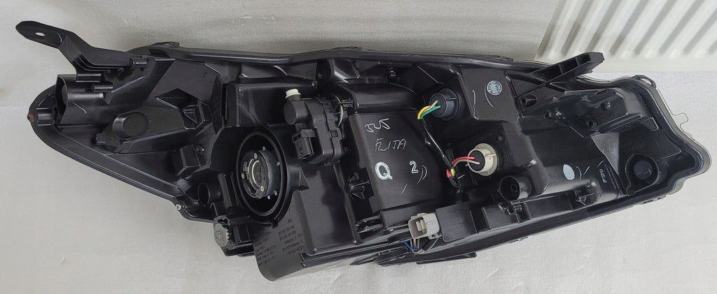 Frontscheinwerfer Toyota Yaris Ein Stück (Rechts oder Links) Headlight SCH3490931308ks