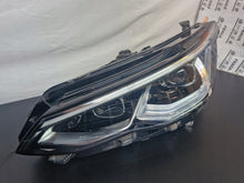 Laden Sie das Bild in den Galerie-Viewer, Frontscheinwerfer VW Golf VIII 5H1941035 Links Scheinwerfer Headlight SCH4526043414wz