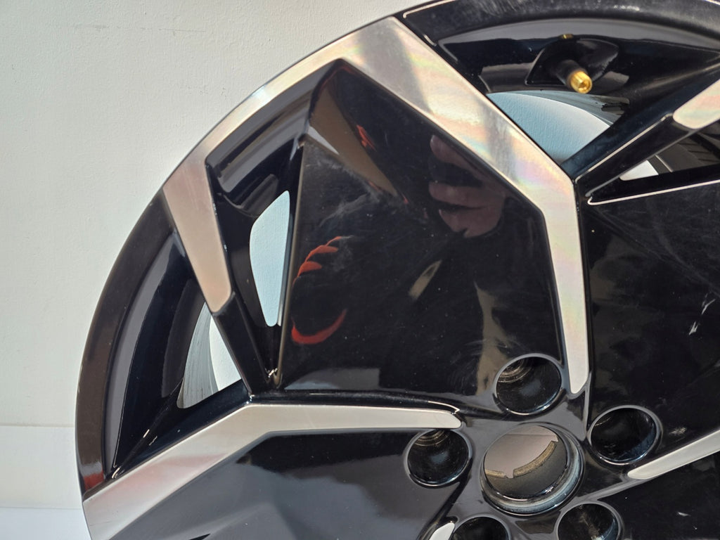 1x Alufelge 19 Zoll 7.5" 5x114.3 49 5ET Glanz Schwarz 52910-GI110- Hyundai I FEL5416896516oy