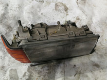 Laden Sie das Bild in den Galerie-Viewer, Frontscheinwerfer Mercedes-Benz W201 Rechts Scheinwerfer Headlight SCH8054962981cp