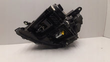 Laden Sie das Bild in den Galerie-Viewer, Frontscheinwerfer Mercedes-Benz W213 A2139066810 LED Rechts Headlight SCH1623269687hx