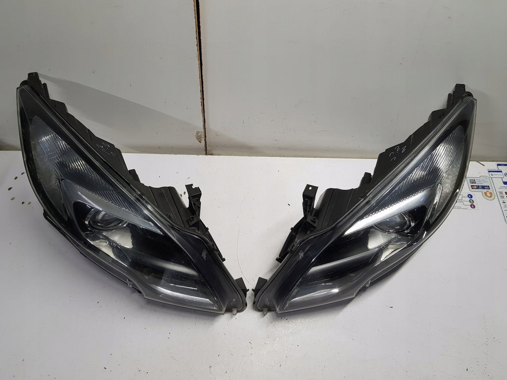 Frontscheinwerfer Opel Zafira C LED Ein Stück (Rechts oder Links) Headlight