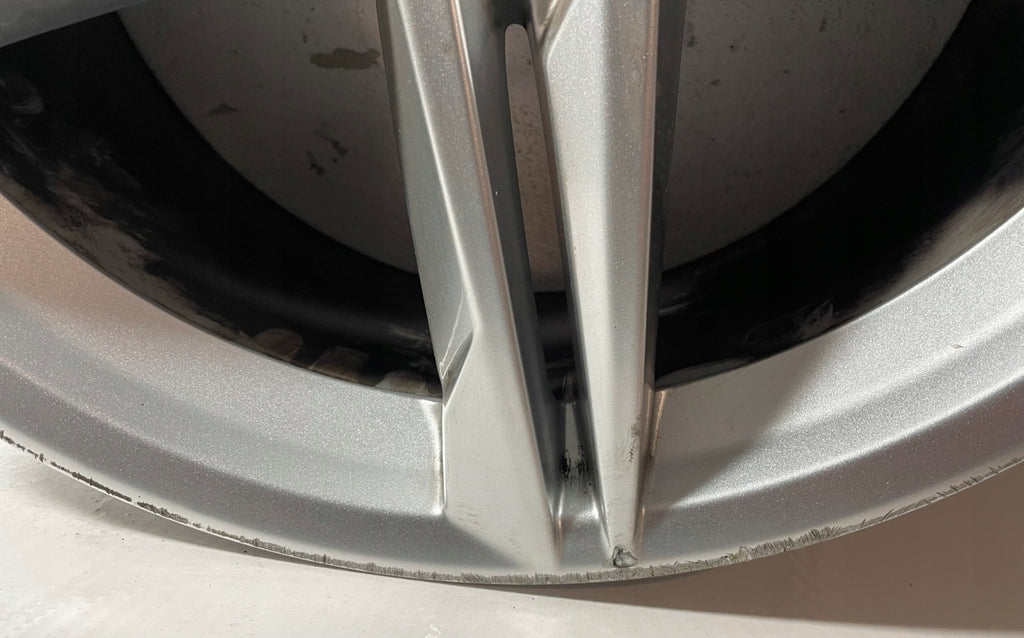 1x Alufelge 18 Zoll 8.5" 5x112 29ET Glanz Silber 8W0601025DE Audi A5 A4 FEL8949762514hu