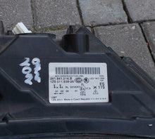 Laden Sie das Bild in den Galerie-Viewer, Frontscheinwerfer Skoda Superb III 3V1941016B Xenon Rechts Headlight