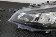 Load image into Gallery viewer, Frontscheinwerfer Seat Arona 6F1941006E 6F1941005E LED Ein Satz Headlight SCH4939092027ex