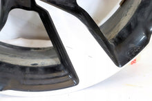 Load image into Gallery viewer, 1x Alufelge 18 Zoll 7.0" 5x114.3 40ET Glanz Schwarz N648018 Nissan Qashqai I J11 FEL2783000047go