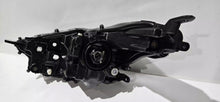 Load image into Gallery viewer, Frontscheinwerfer Toyota Yaris Rechts Scheinwerfer Headlight