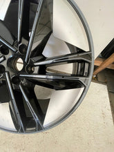 Laden Sie das Bild in den Galerie-Viewer, 1x Alufelge 21 Zoll 9.5" 5x112 60ET 4J3601025AA Audi E Tron E-Tron Gt Rim Wheel FEL2487635256pq
