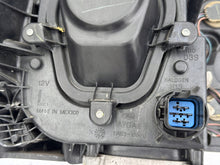 Laden Sie das Bild in den Galerie-Viewer, Frontscheinwerfer Ford DA83-13006-BM Links Scheinwerfer Headlight SCH3124100142zo