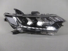Laden Sie das Bild in den Galerie-Viewer, Frontscheinwerfer Mitsubishi Outlander III ECM921-21E20 LED Rechts Headlight