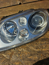 Laden Sie das Bild in den Galerie-Viewer, Frontscheinwerfer VW Touran 1T0941031K Xenon Links Scheinwerfer Headlight